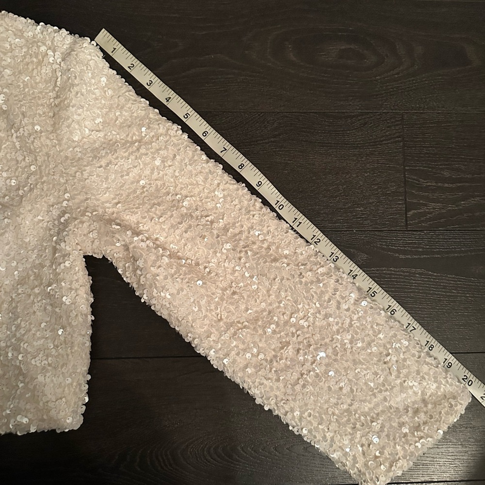 Like new sequins white with black bow jacket - Picture 12 of 12